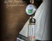 Little Sweeties Blythe Cupcake Pull Charm