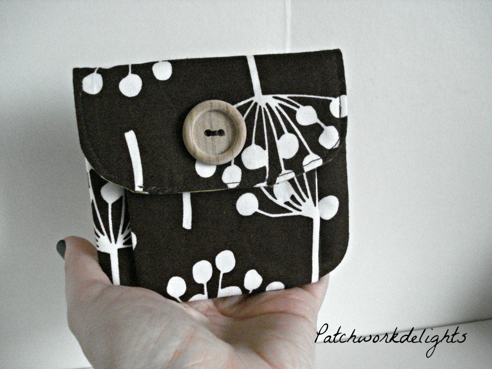 Pleated coin purse