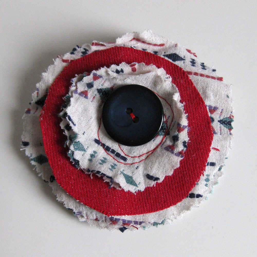 FLOWER HAIR CLIP - red hair clip - flower brooch - eco-friendly brooch - Lynn Minney Designs
