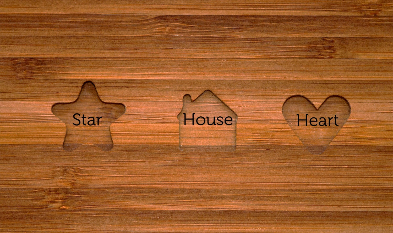 AHeirloom's Vermont State Shaped Cutting Board