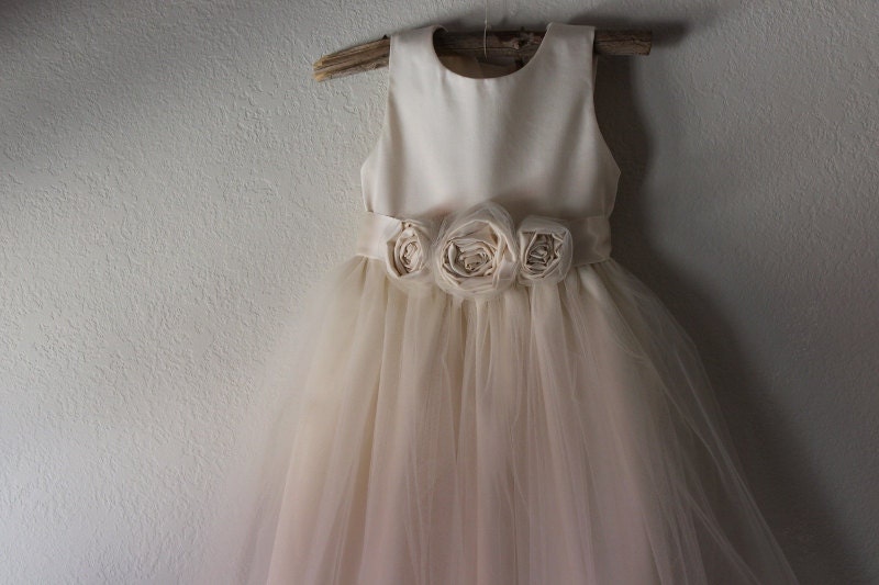 Ivory Flower girl dress ...... Organic sateen Cotton size 2T-5