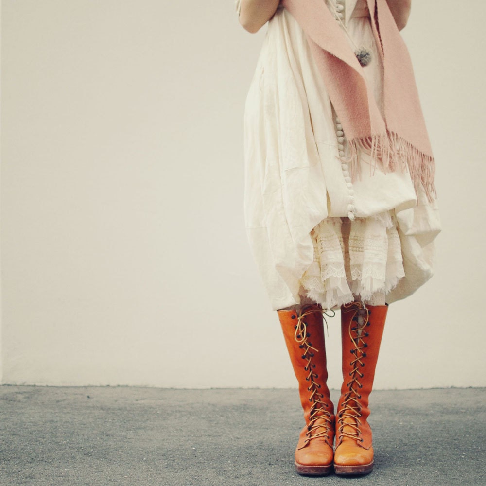 vintage lace up campus boots