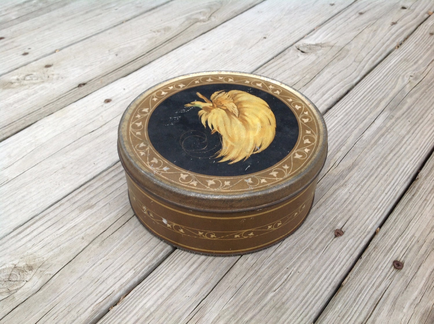 Vintage Antique 1935 Advertising Tin Paradise Fruit Cake Round Metal Box Ward Baking Company