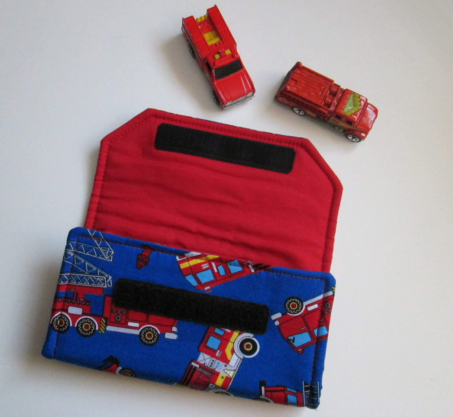 LARGE POCKET - 3 Vehicle Wallet with Pocket - Firetrucks
