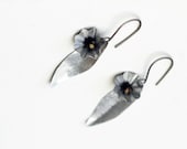 Silver Flower earrings ribbed flower vintage dark cabochon organic silver aluminum upcycled