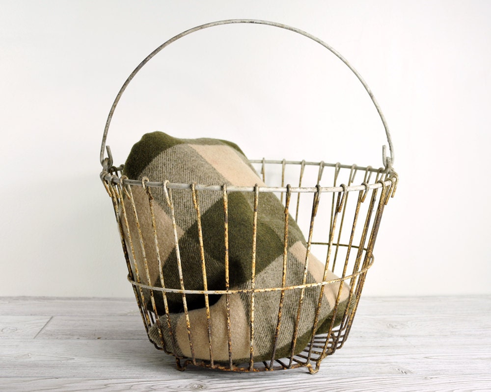 Vintage Metal Egg Basket / Wire Basket / Industrial Storage