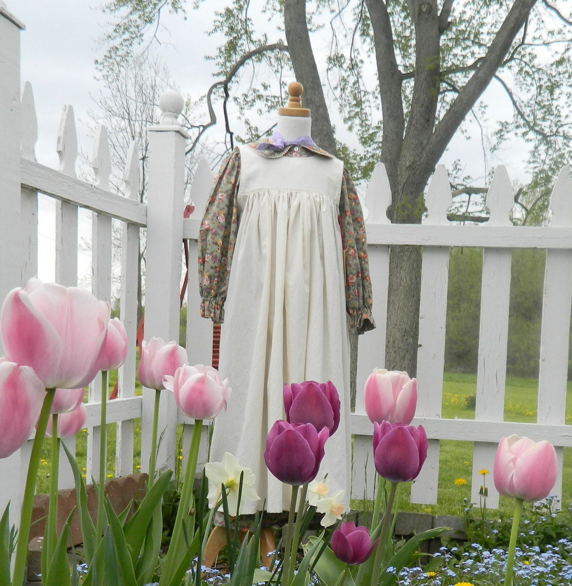 Pioneer Dress with Pinafore and Bonnet size 6/7 Ready to Ship SALE PRICE