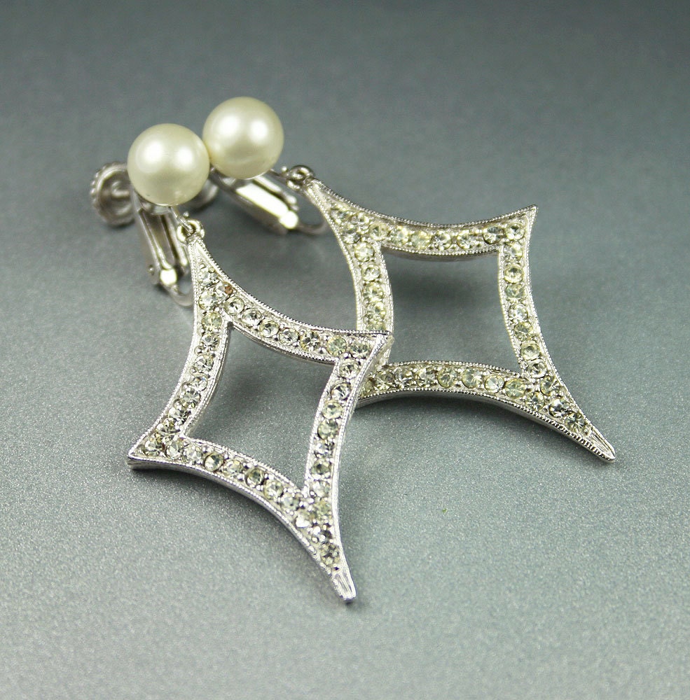 Vintage Marvella Faux Pearl Diamante Rhinestone Chandelier Earrings