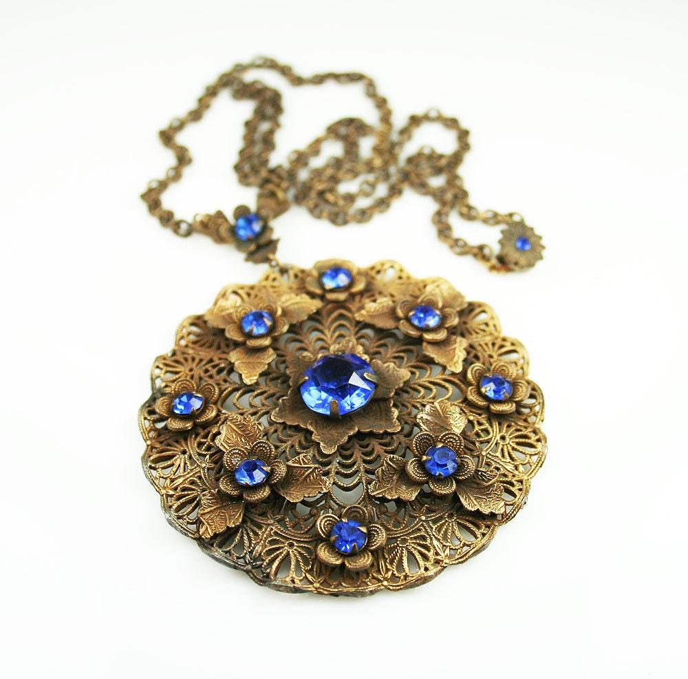 Art Deco Gilt Filigree Royal Blue Rhinestone Pendant Necklace