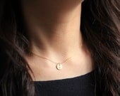 initial necklace with circle pendant - personalized necklace - yellow gold filled
