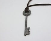 Vintage Skeleton Key Necklace Steampunk Gothic