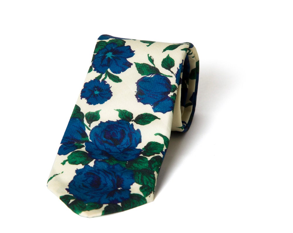 Pomp & Ceremony, Men's tie, Liberty of London Carline blue roses