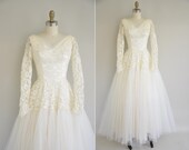 vintage 1950s wedding dress / 50s whimsical lace dress / 50s On A Love Cloud Dress
