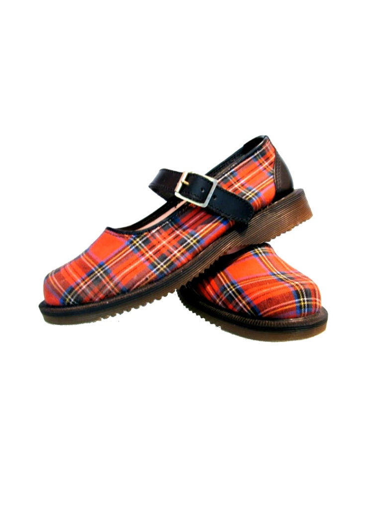 Vintage Tartan Dr. Martens Shoes Red Plaid Mary Jane DMs Doc Martens from England Womens U.S. size 8