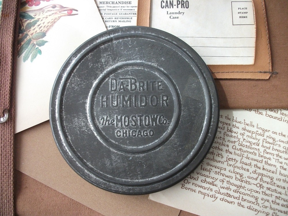 vinTAGE 8mm Film Canister and reel