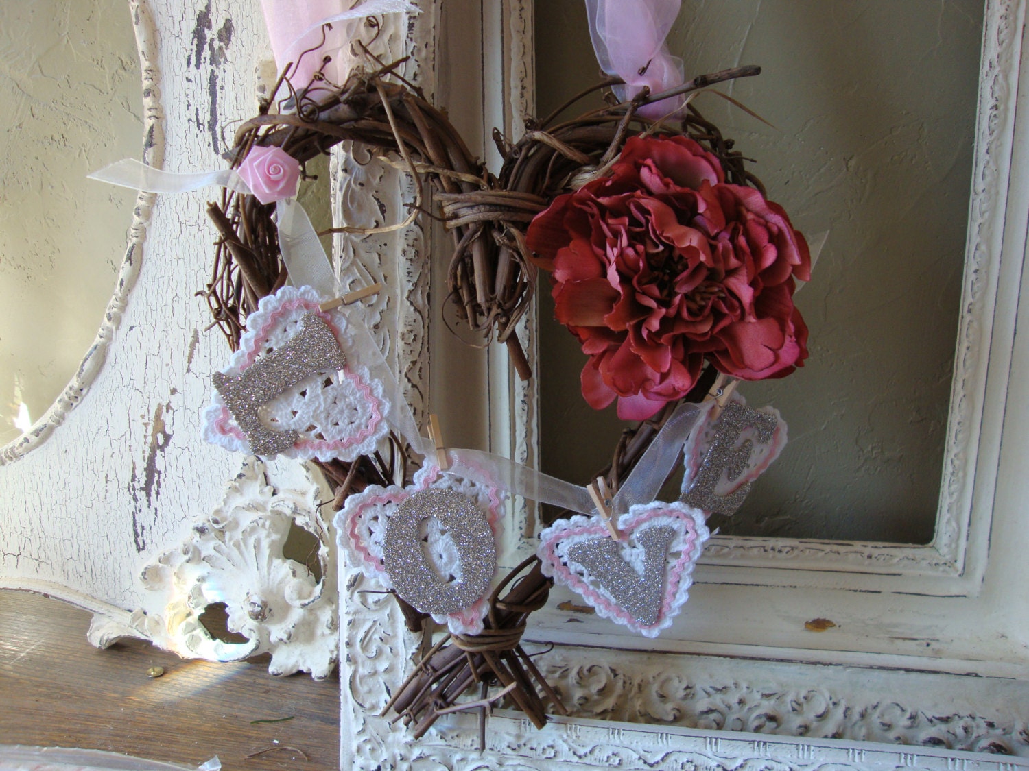 Grapevine heart wreath glitter Love sign Romantic wedding wall home decor pink and white doily hearts natural home decor