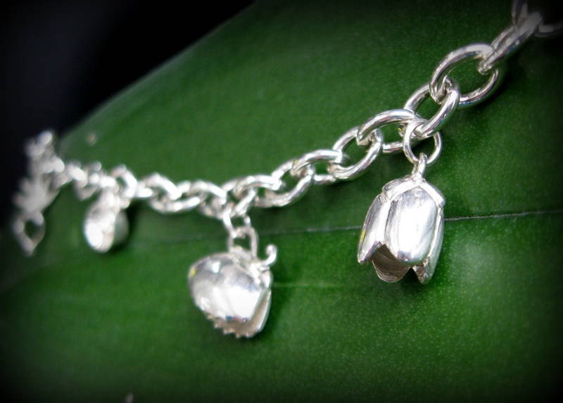 LeaFloria Charm Bracelet