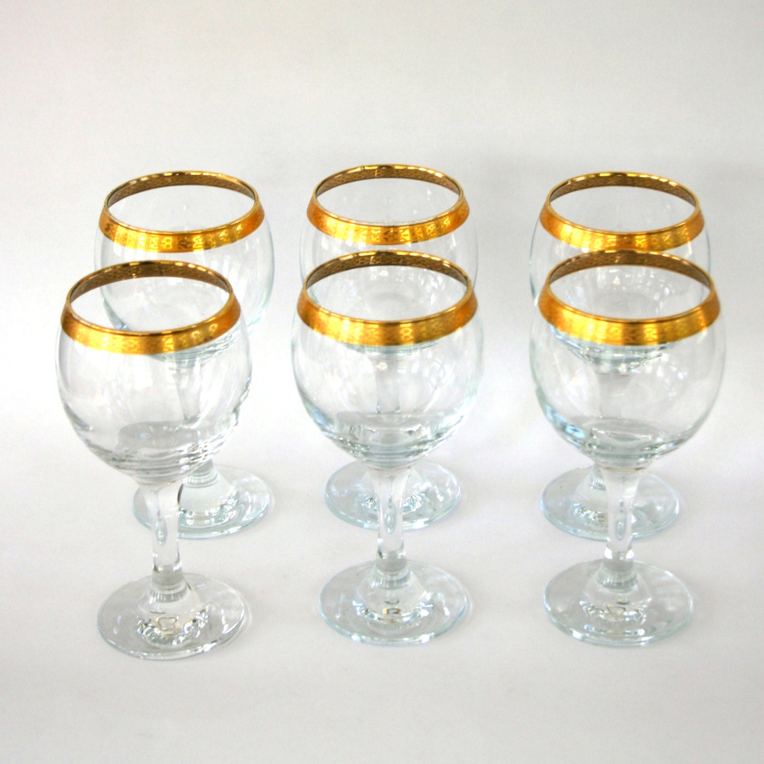 Vintage Wine Glasses. Gold Rimmed. Rim. Crystal Glasses. Glassware. Gold Ornate Etching. Water Goblets. Barware. Set of 6 Six.