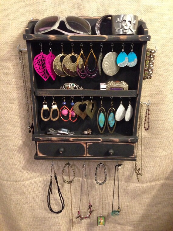 Upcycled Jewelry Organizing Display Black by KelkoDesign