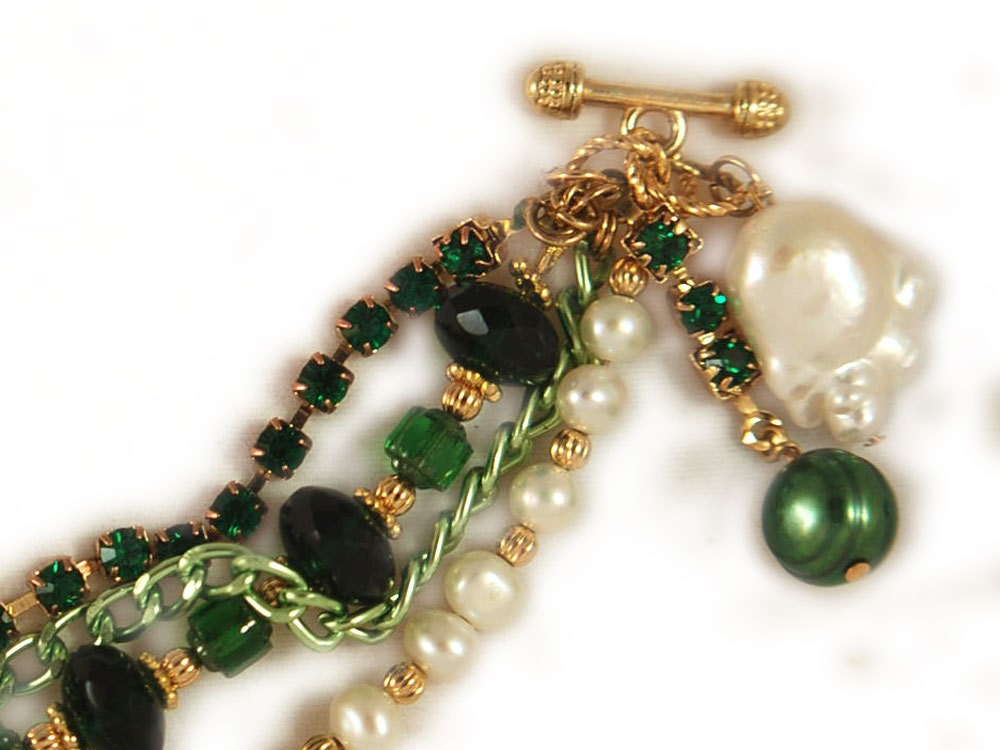 Emerald Green Bracelet - Vermeil and Gold Plated, Pearl and Czech Crystal.