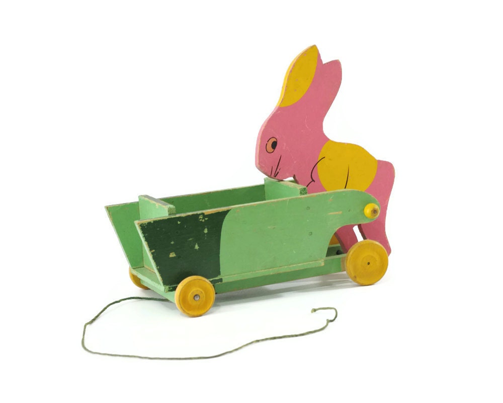 Vintage Easter Bunny Pull Toy, 1930s Toy Kraft, Wood Wagon Cart - GizmoandHooHa