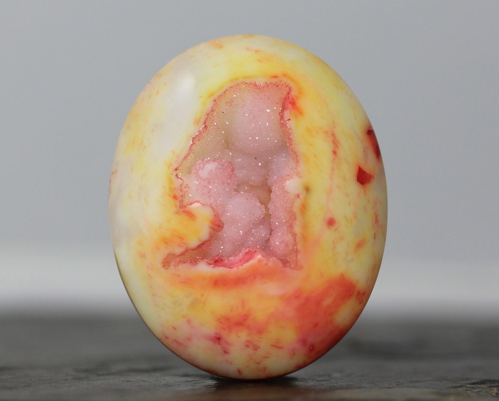 Gigantic Peach and Yellow Druzy Geode - 62mm (4510)