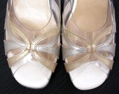 1970s 1980s Kitten Heels / 70s Pearly Silver Gold Sandal Heels / 6 or 6.5 M