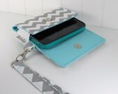 The Errand Runner - Cell Phone Wallet - Wristlet - for iPhone/Android - Chevron in Gray/Aqua