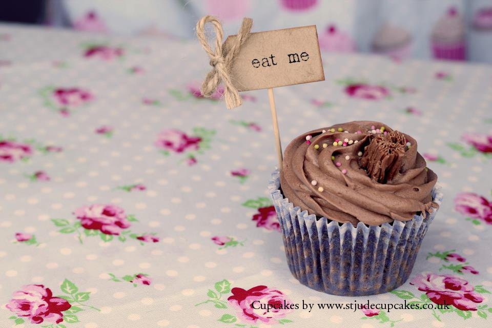 Eat Me Party Picks - parcel brown and twine bows