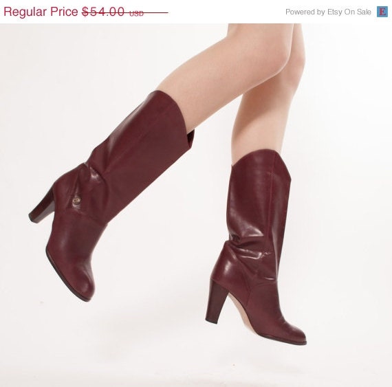 30% OFF - 70s Leather Boots - Vintage Etienne Aigner Boots - Oxblood Leather