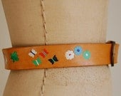 25 % OFF SALE 1970s FLOWER Power leather cinch belt