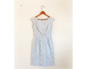 1940s-1950s SIMPLISTIC floral embroidered wiggle dress