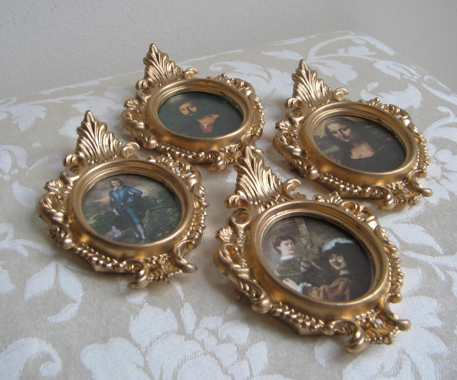 Vintage Ornate Gold Picture Frames Set of 4 With Old World Wall Art Prints, Small Petite Plastic, Art Supplies