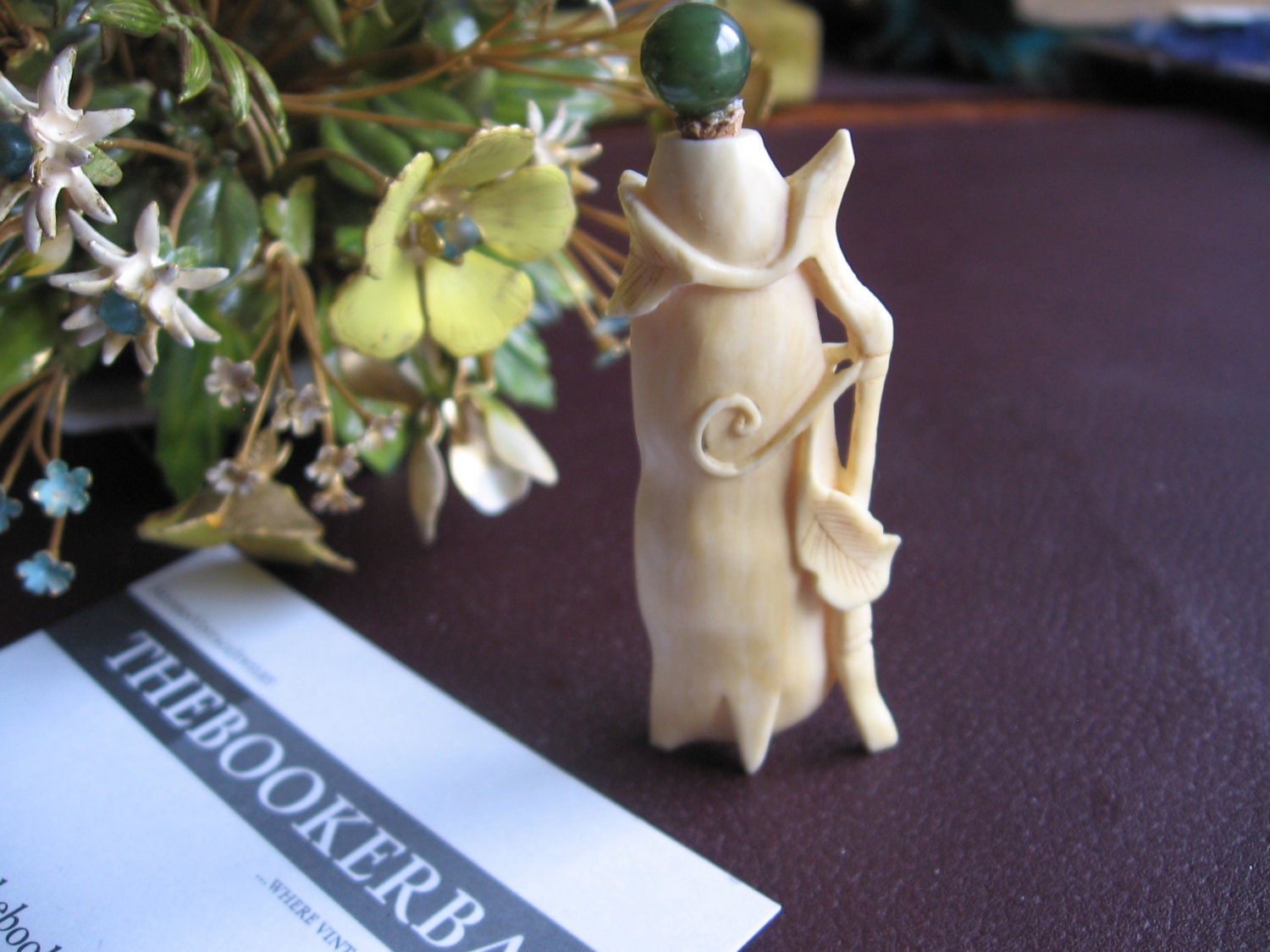 vintage Snuff Bottle carved Ivory Ox Bone Oxbone Jade stopper spoon Gourd Leaf Leaves Asian Oriental Japanese Chinese FREE SHIPPING USA