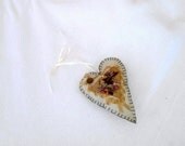 Victorian Lady Heart Shape Sachet Pink Sugar Scent Olive Gold