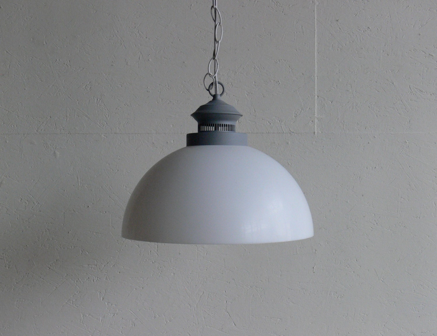 Vintage Mid Century Modern Pendant Lamp