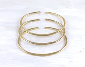 Hammered Brass Elipse Bangle