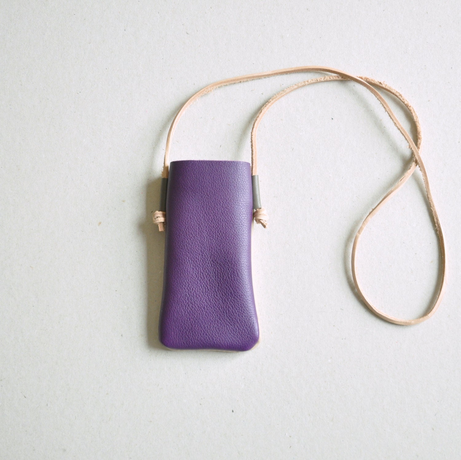 Two-tone leather cell phone case - Parme/ Coffee with cream