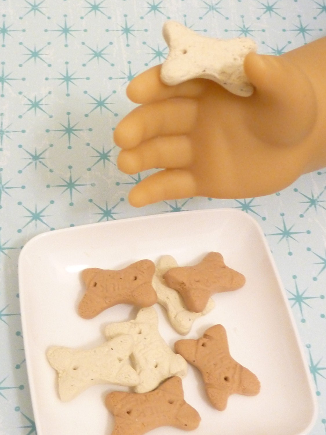 Miniature Dog Biscuit Treats for American Girl pet 1:3