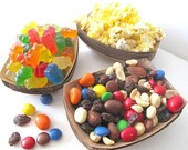 25 SMALL Eco Kraft Paper Food Tray/ Food Boats.  Popcorn, Candy, Peanuts, Fruit, Fries, Cheese Sticks, Crackers, Chips, Veggies, Cookies