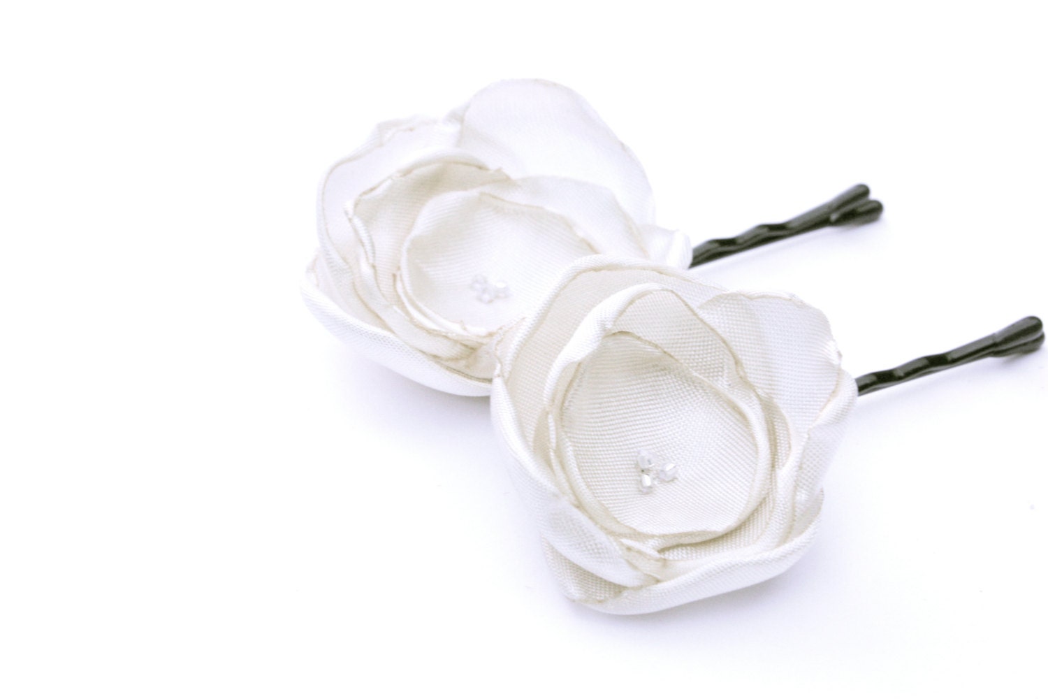 Ivory Bridal Rosebud Hair Pin Clip for Brides, Bridesmaides, Flower girls (40 colors available)
