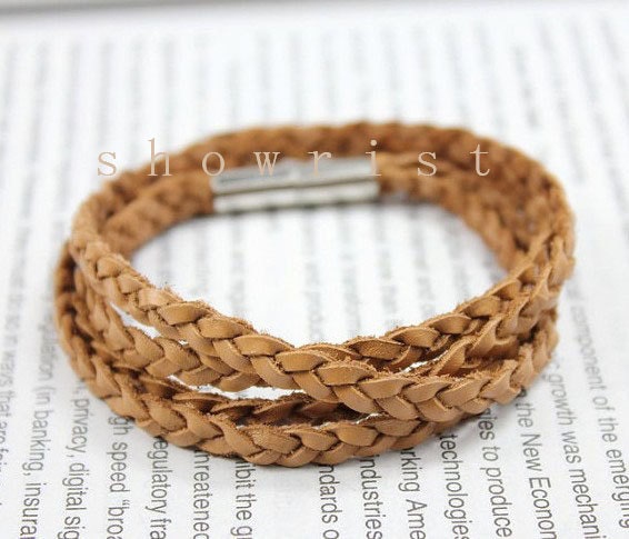 Beige color leather wrap bracelet with silver magnetic closure TS112