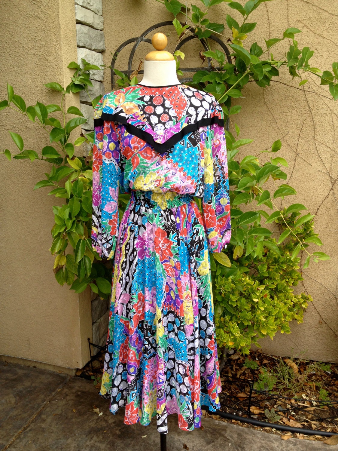 A vintage 1980s designer Diane Freis bohemian gypsy hippie capelet full colorful art deco dress size S