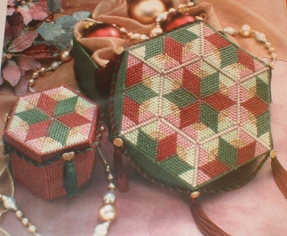 DELUXE GIFT BOXES Christmas Plastic Canvas Pattern by M2Hawk