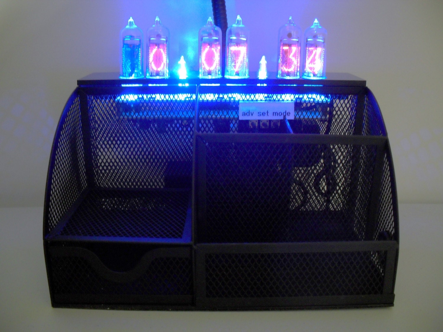 Six Digit Nixie Tube Desk Lamp Clock the "Lampada Orologio"