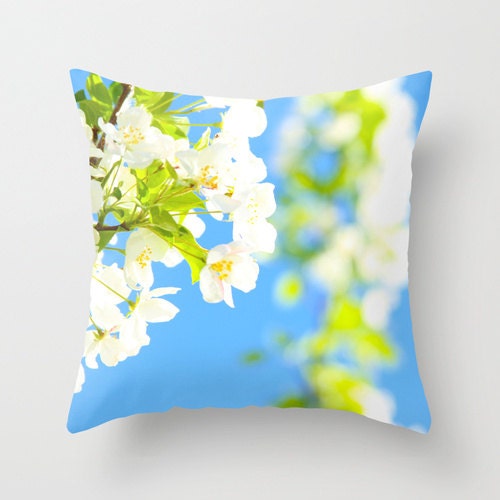 Throw Pillow Cover Spring Flowers photo