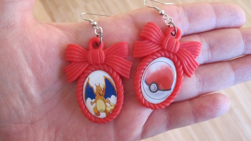 Pokémon Earrings - CHARIZARD & POKEBALL - Nintendo Nostalgia