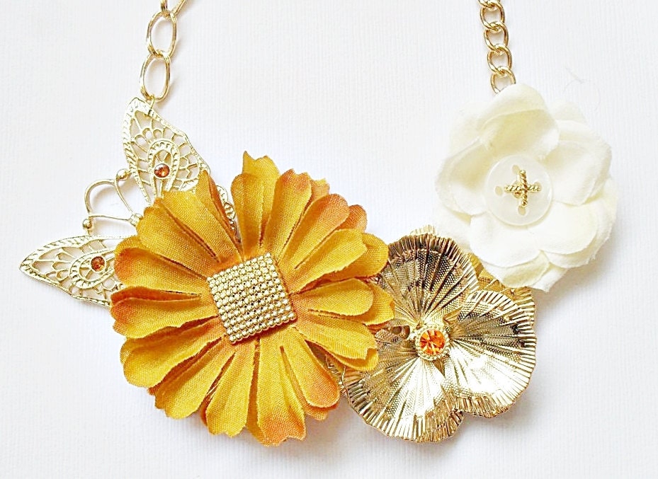 Butterfly Kisses - Floral Statement Necklace