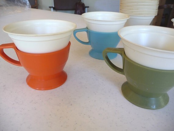 Coffee Set Cups  and  Plastic Four cup of solo Vintage Holders with Solo holders  vintage Cup