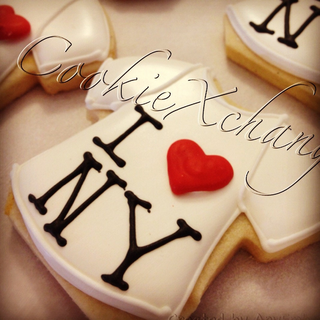 I LOVE NY T shirt Cookies wedding favors baby shower or just for fun
